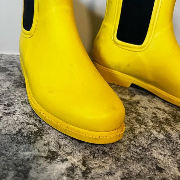 J Crew yellow Ankle Rain Boots, women’s size 9 - Picture 4 of 7